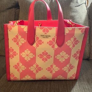 Kate Spade Flower Pink Two-Tone Canvas Manhattan Large Tote